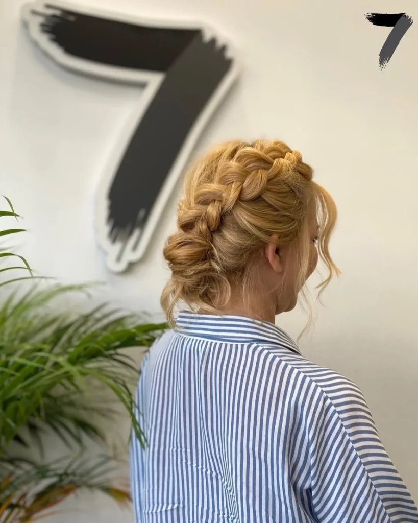 Fresh Summer Bun Hairstyles 2026: Elegant & Trendy Ideas for Every Hair Type