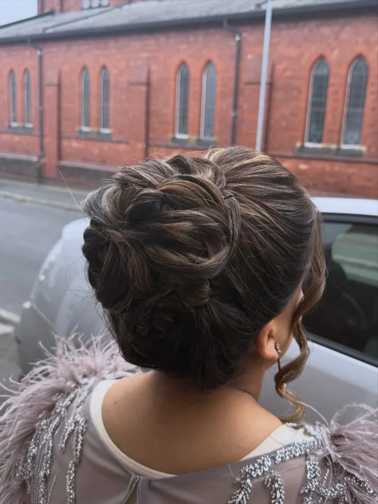 Fresh Summer Bun Hairstyles 2026: Elegant & Trendy Ideas for Every Hair Type