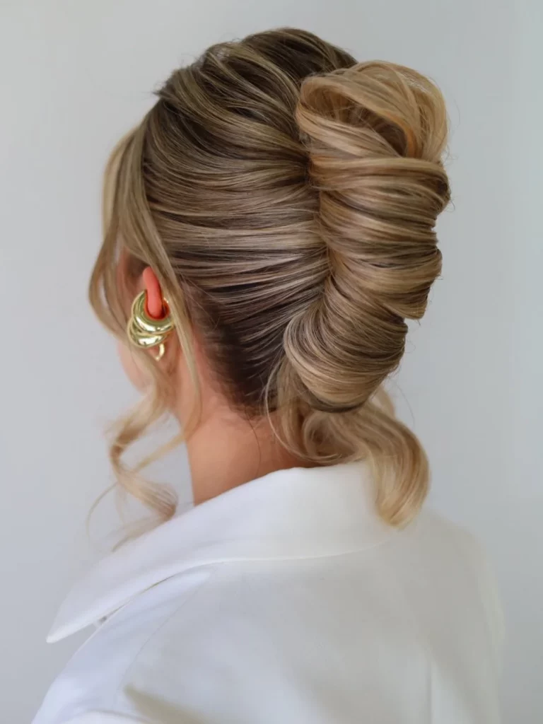 Fresh Summer Updo Hairstyles 2026: Elegant & Cute Ideas for Every Hair Type