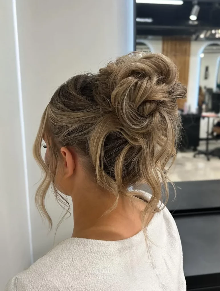 Fresh Summer Updo Hairstyles 2026: Elegant & Cute Ideas for Every Hair Type