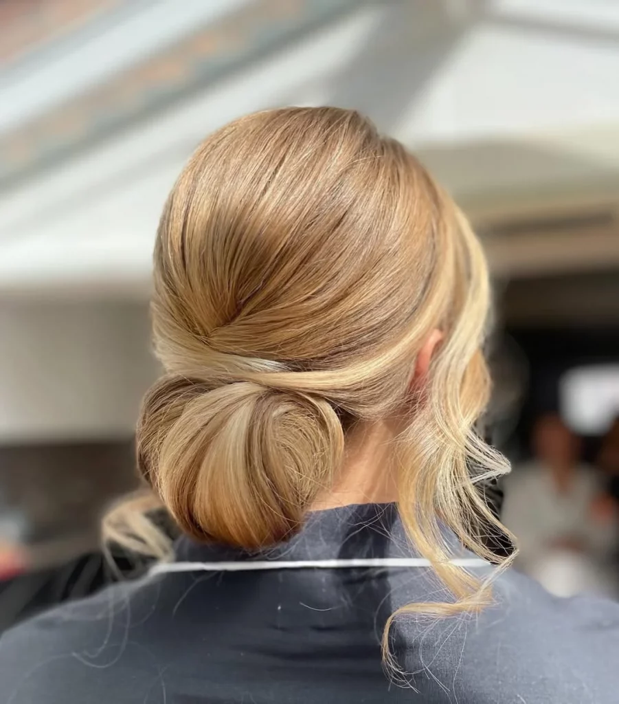 Fresh Summer Updo Hairstyles 2026: Elegant & Cute Ideas for Every Hair Type