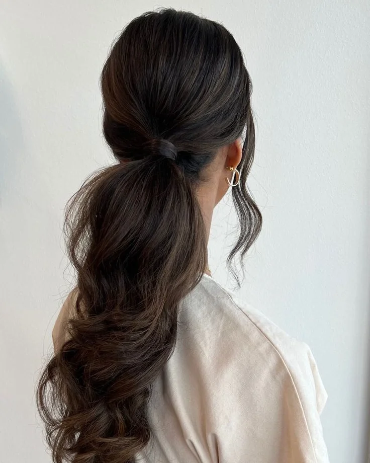 Salon Summer Wedding Guest Hairstyles 2026 That Feel Romantic, Modern, and Effortlessly Chic