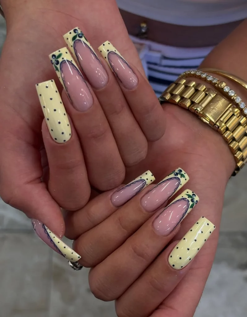 Summer Acrylic Nails 2026: Trendy Almond, Coffin & Square Nail Ideas for a Stylish Summer