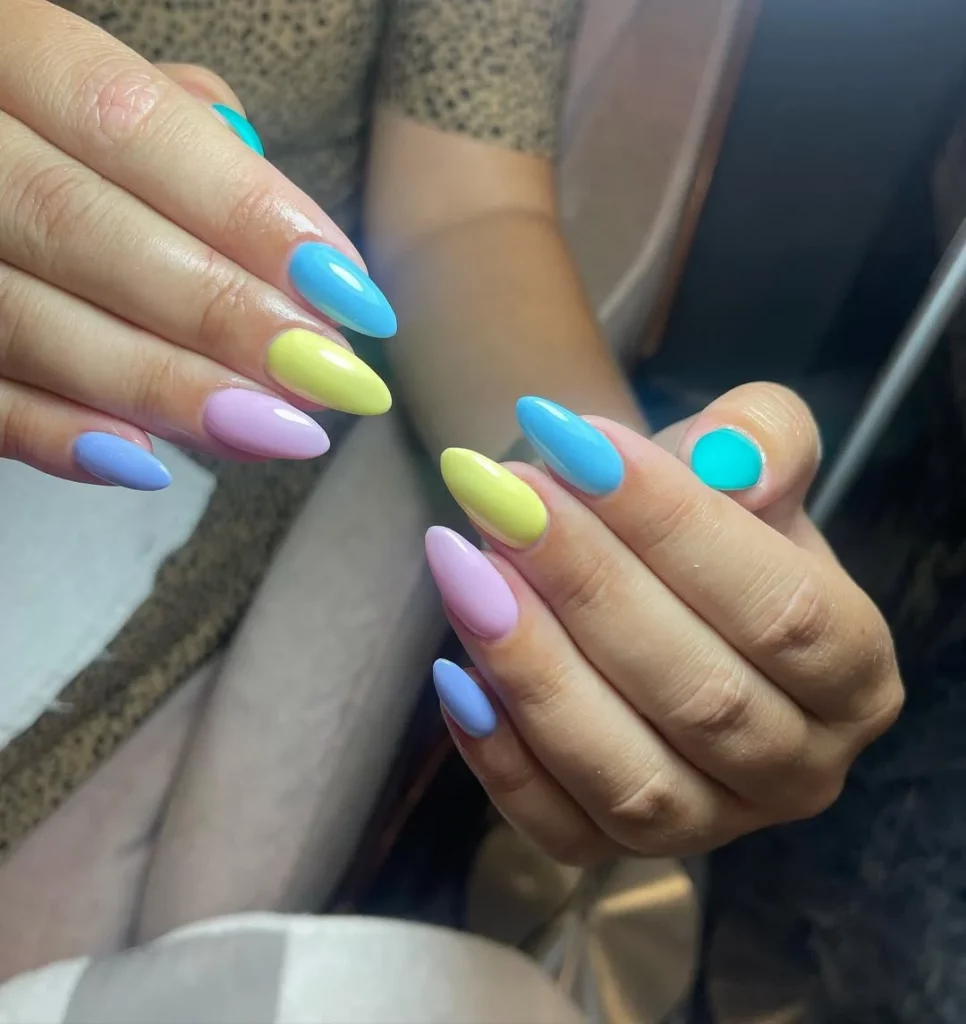 Summer Acrylic Nails 2026: Trendy Almond, Coffin & Square Nail Ideas for a Stylish Summer