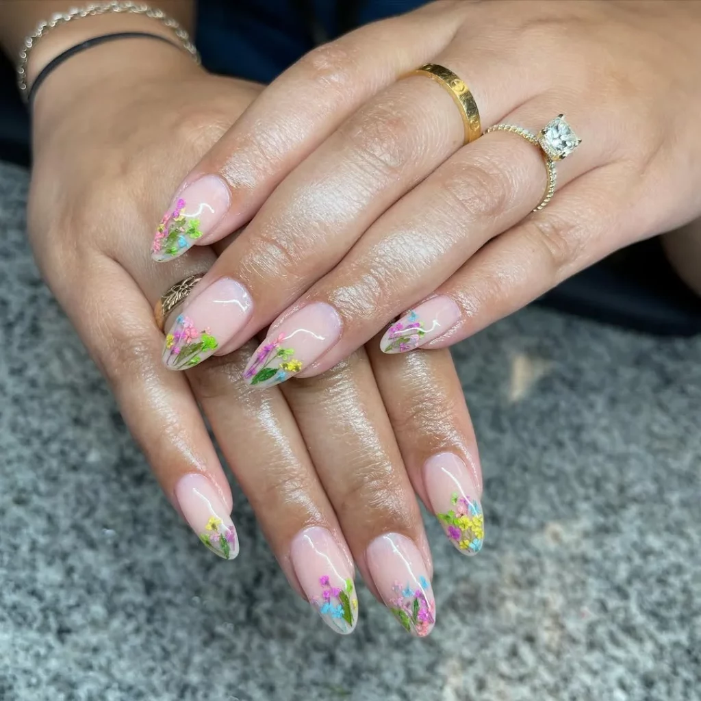 Summer Dip Nails 2026: The Prettiest Glitter, Pink & Almond Shape Ideas for the Season