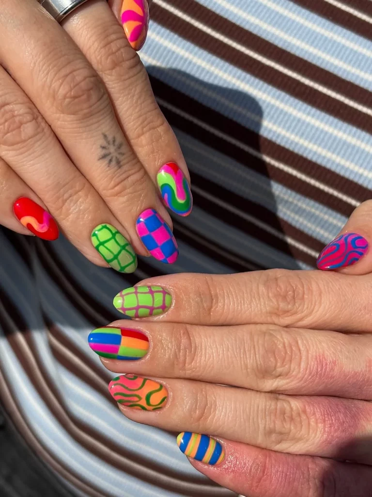 Summer Nail Colours 2026: 26 Trendy Ideas for Almond, Short & Chrome Nails