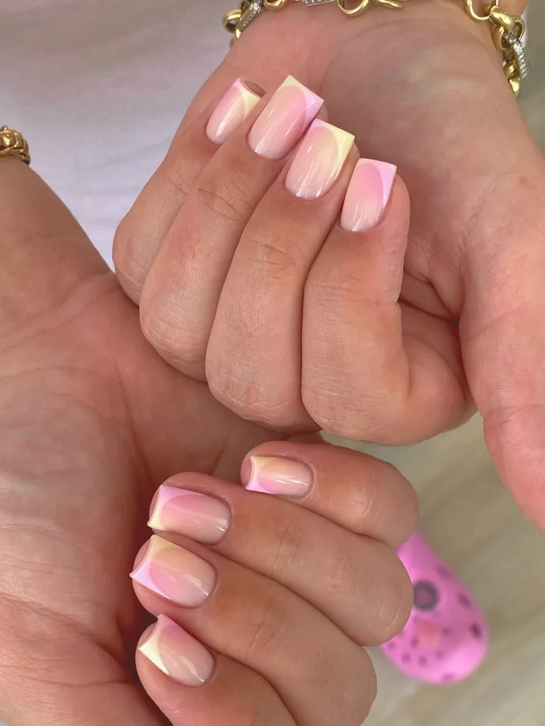 Summer Nails Square 2026: 24 Chic Ideas for Glossy French Tips, Pink Nails & Trendy Shapes