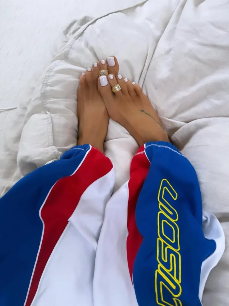 Summer Toe Nails Ideas 2026: Trendy Colors, Simple Designs & Cute Pedicure Inspiration