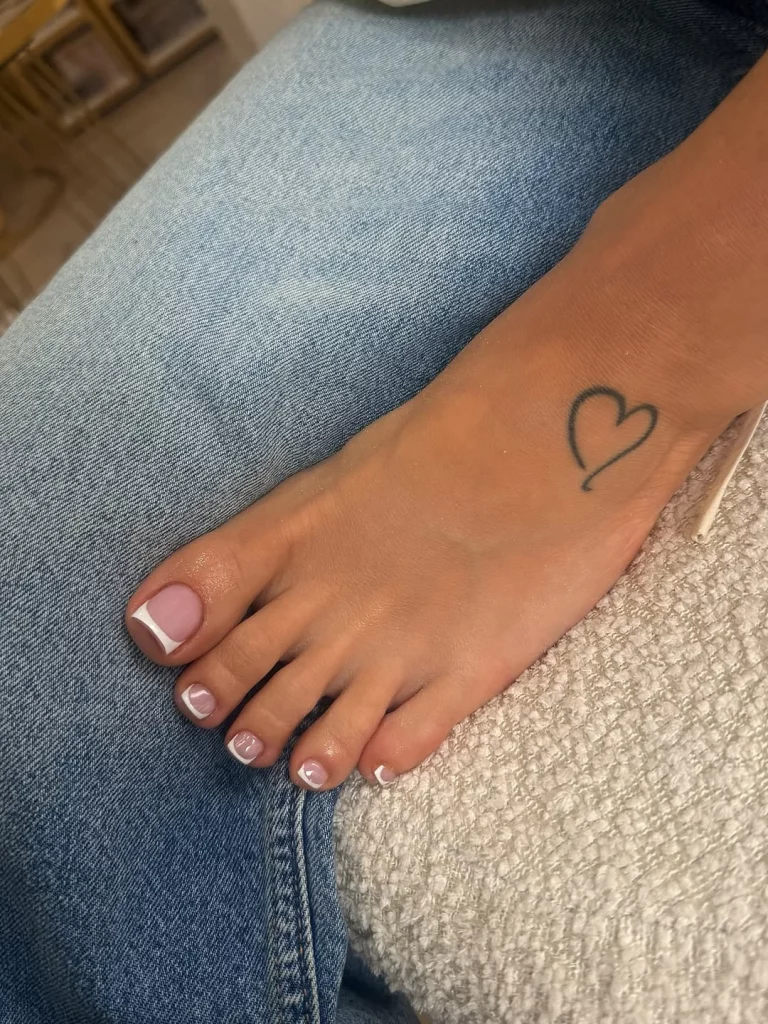 Summer Toe Nails Ideas 2026: Trendy Colors, Simple Designs & Cute Pedicure Inspiration