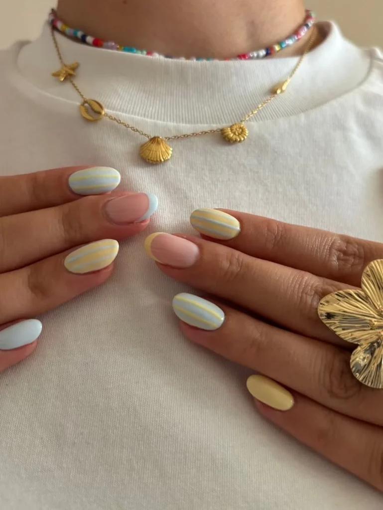 Summer Vacation Nails 2026: Trendy Beach, Almond & Simple Nail Ideas
