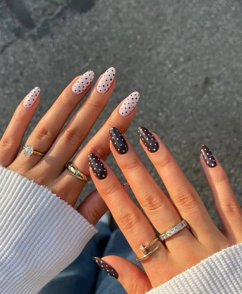 Summer Vacation Nails 2026: Trendy Beach, Almond & Simple Nail Ideas
